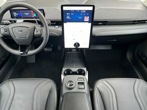 Used 2023 Ford Mustang Mach-E Premium image 5