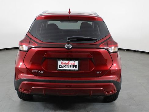 Certified 2024 Nissan Kicks SV FWD image 11