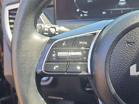 Used 2024 Kia Seltos EX AWD/4WD image 17