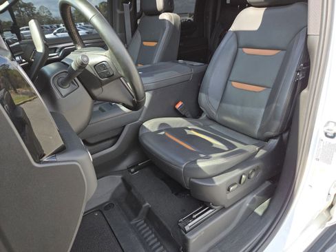 Used 2024 GMC Sierra 2500 AT4 w/ AT4 Premium Plus Package image 35