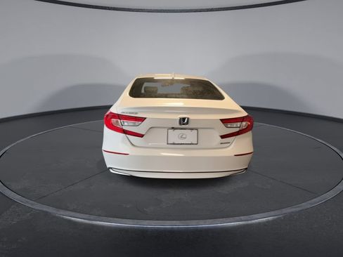 Used 2021 Honda Accord Hybrid image 7