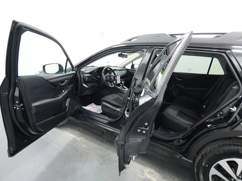 Used 2023 Subaru Outback Premium AWD/4WD image 19
