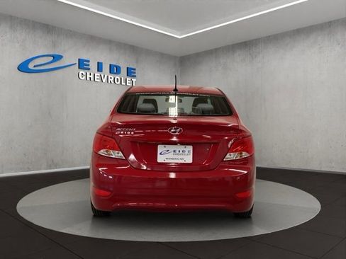 Used 2016 Hyundai Accent SE w/ Option Group 02 FWD image 11