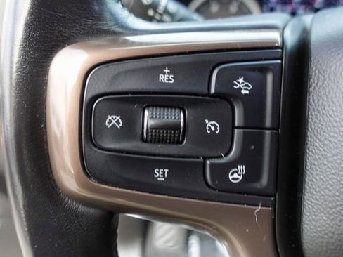 Used 2020 Chevrolet Silverado 3500 High Country w/ Technology Package image 18