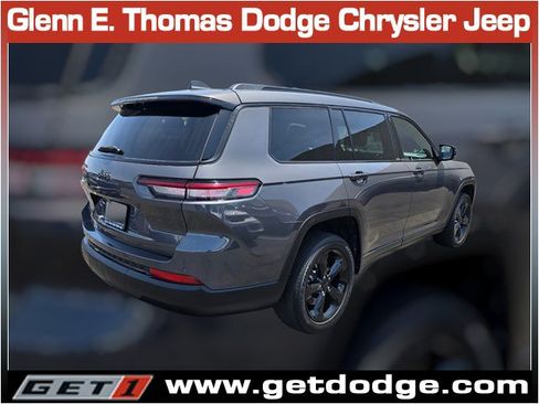 Certified 2022 Jeep Grand Cherokee L Laredo AWD/4WD image 7