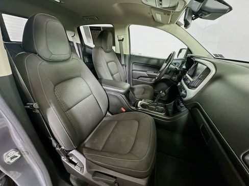 Used 2018 GMC Canyon SLE w/ SLE Convenience Package AWD/4WD image 32