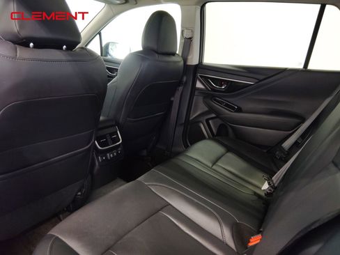Used 2022 Subaru Outback Limited image 34