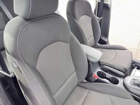 Used 2023 Kia Forte LXS image 27