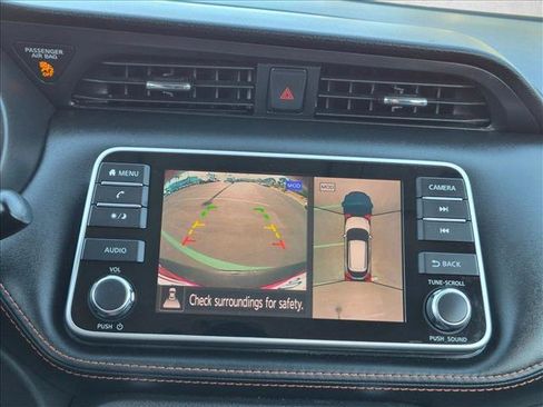 Used 2019 Nissan Kicks SR FWD image 14