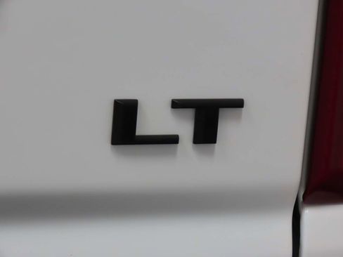 Certified 2025 Chevrolet Silverado 1500 LT w/ LPO, Dark Essentials Package image 8