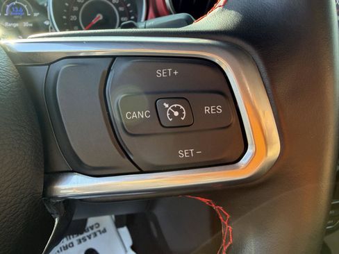Used 2021 Jeep Wrangler Unlimited Rubicon AWD/4WD image 11
