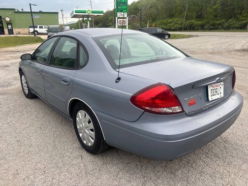 Used 2006 Ford Taurus SE image 7