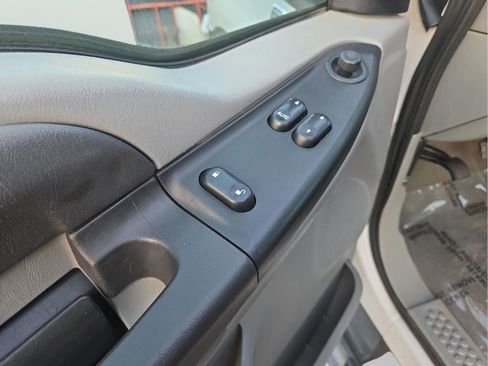 Used 2006 Ford F250 XL image 10