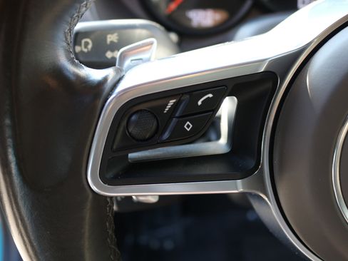 Used 2018 Porsche 718 Cayman S image 18