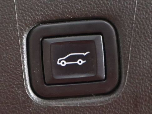 Used 2022 Chevrolet Blazer RS w/ Enhanced Convenience Package FWD image 57