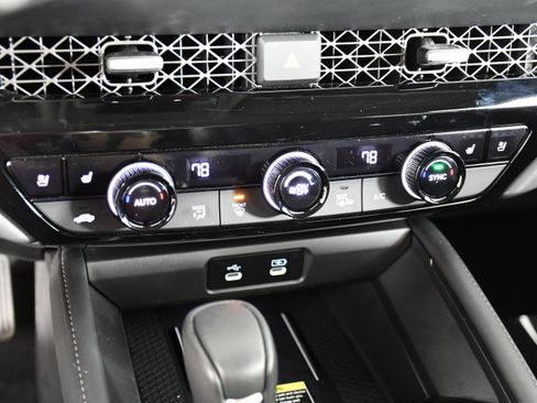 Certified 2025 Honda Accord Touring image 21