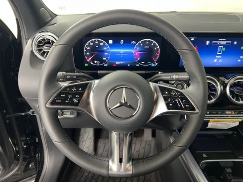 New 2026 Mercedes-Benz GLA 250 4MATIC image 27