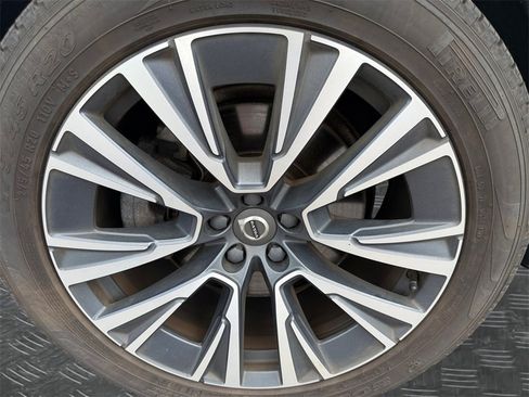 Used 2022 Volvo XC90 T6 Momentum w/ Climate Package image 20