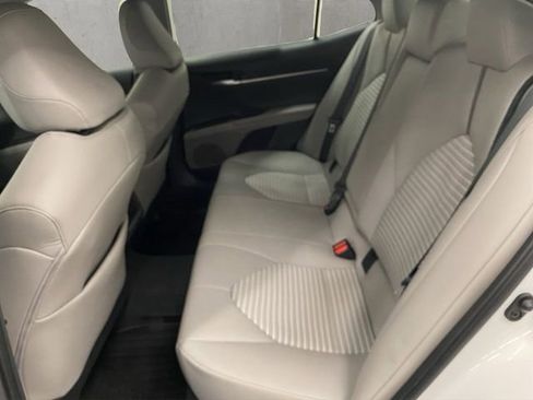 Used 2023 Toyota Camry SE FWD image 24