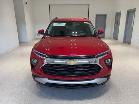 New 2026 Chevrolet TrailBlazer LT w/ Convenience Package AWD/4WD image 2