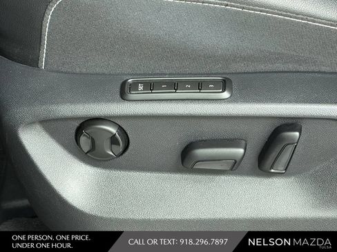 Used 2023 Volkswagen Atlas SEL Premium R-Line AWD/4WD image 18