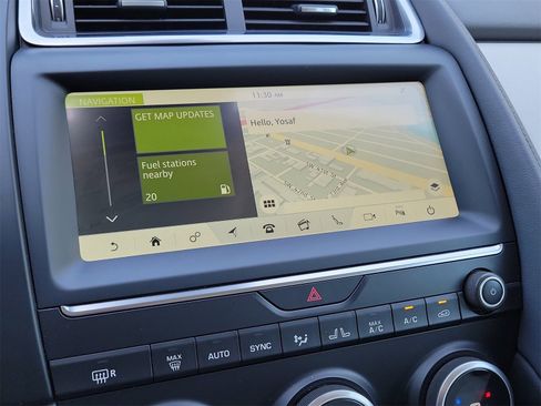 Used 2019 Jaguar E-PACE S image 23