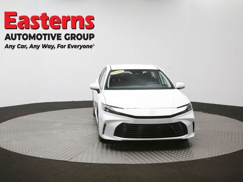 Used 2025 Toyota Camry LE FWD image 51