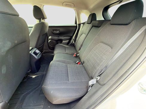 Used 2023 Honda HR-V LX image 19