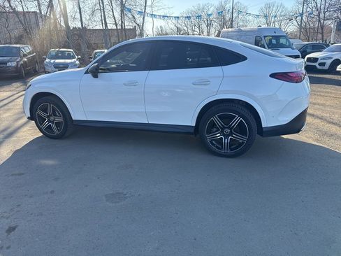 Used 2024 Mercedes-Benz GLC 300 4MATIC image 23