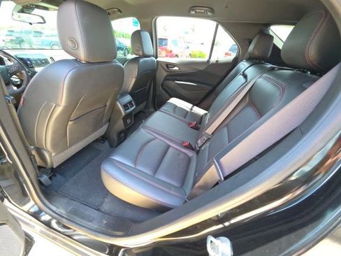 Used 2022 Chevrolet Equinox RS w/ RS Leather Package FWD image 23
