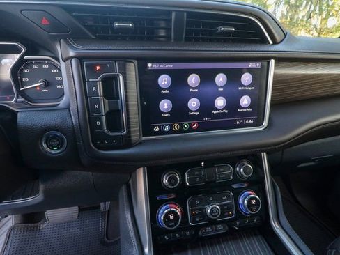 Used 2021 GMC Yukon XL Denali w/ Denali Ultimate Package image 19