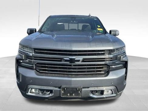 Used 2019 Chevrolet Silverado 1500 High Country w/ Technology Package image 12