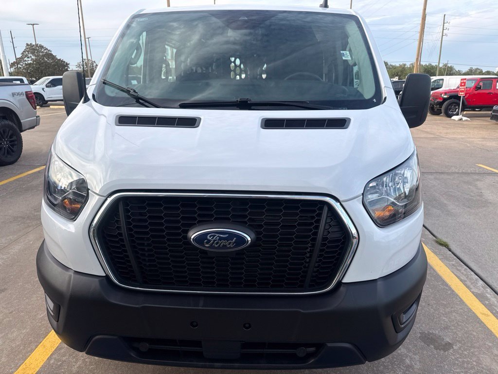 Used 2025 Ford Transit 250 Low Roof w/ Exterior Upgrade Package RWD image 2