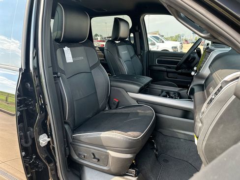 New 2025 RAM 2500 Laramie image 24
