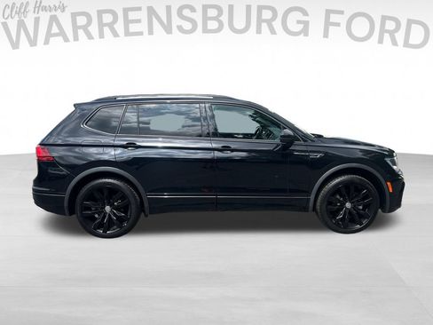Used 2021 Volkswagen Tiguan SE AWD/4WD image 8