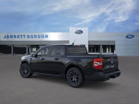 New 2025 Ford Maverick XLT image 4