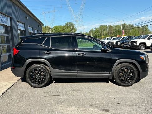 Used 2020 GMC Terrain SLT w/ Preferred Package AWD/4WD image 8