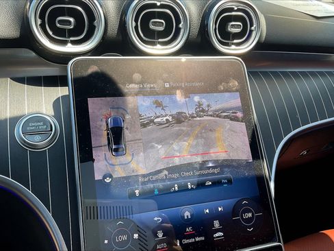 Used 2022 Mercedes-Benz C 300 Sedan w/ Exclusive Trim Package image 21