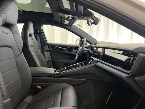 New 2026 Porsche Panamera 4 image 16