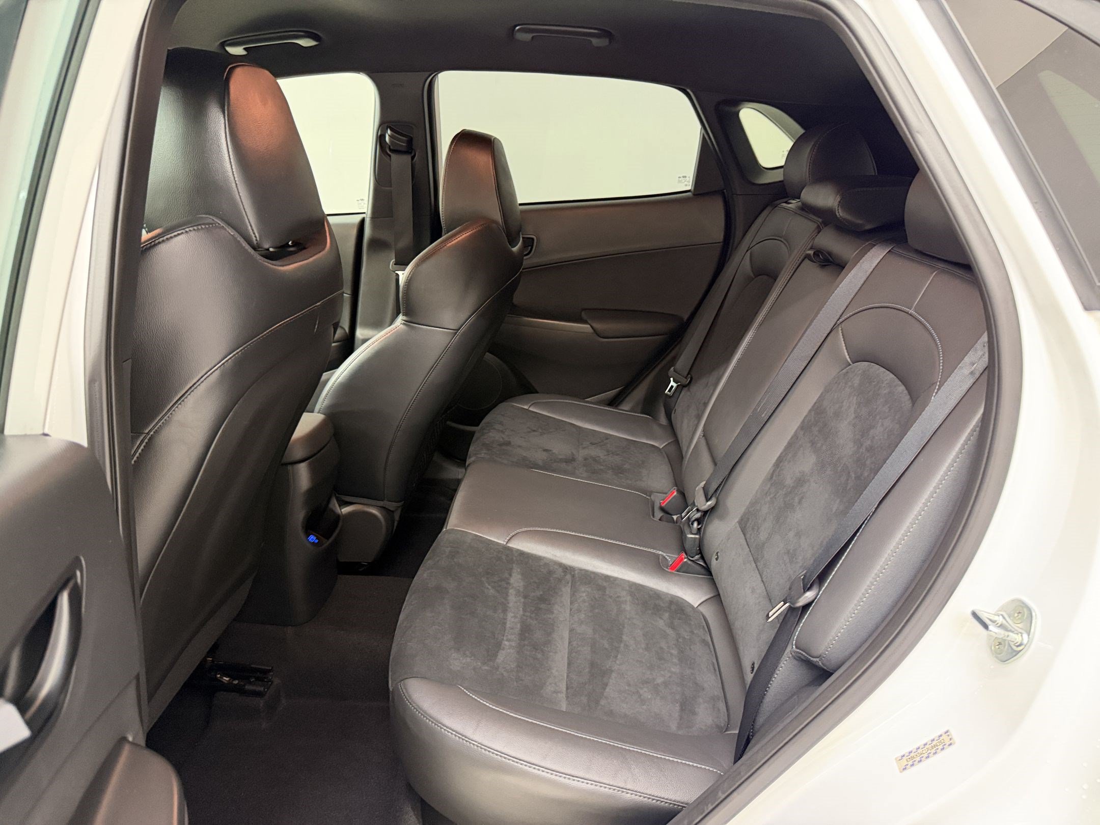 Used 2023 Hyundai Kona N w/ Cargo Package FWD image 22