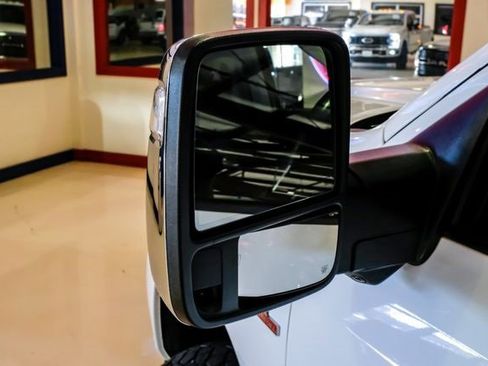 Used 2024 RAM 3500 Laramie w/ Towing Technology Group image 40