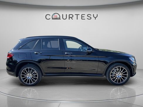 Used 2022 Mercedes-Benz GLC 300 image 8