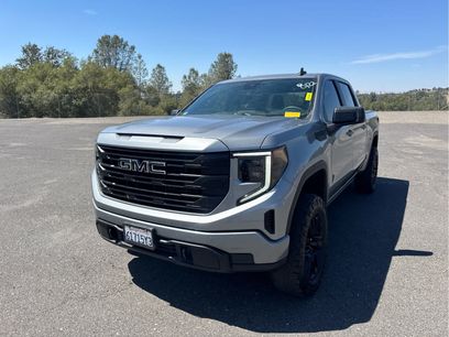 Used 2024 GMC Sierra 1500 Pro w/ Graphite Edition