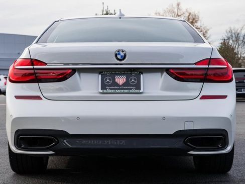 Used 2018 BMW 750i xDrive image 6