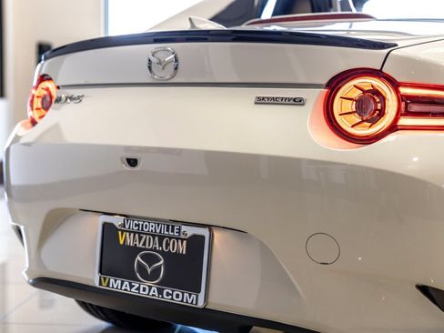 New 2026 MAZDA MX-5 Miata RF Grand Touring w/ Weather Package RWD image 4