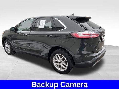 Used 2023 Ford Edge SEL w/ Convenience Package image 4