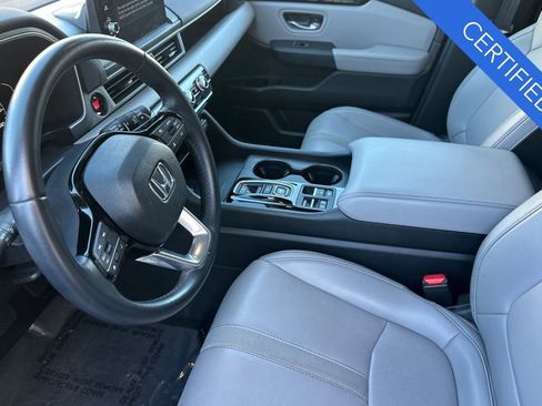 Used 2024 Honda Pilot EX-L image 10