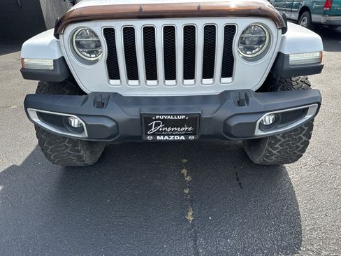 Used 2020 Jeep Wrangler Unlimited Sahara w/ Uconnect 4C Nav & Sound Group AWD/4WD image 22