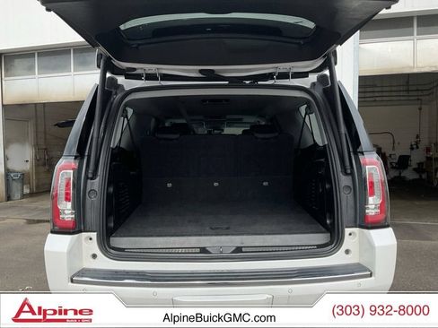 Used 2020 GMC Yukon XL Denali w/ Denali Ultimate Package AWD/4WD image 20