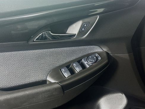 Used 2024 Chevrolet TrailBlazer LS image 15